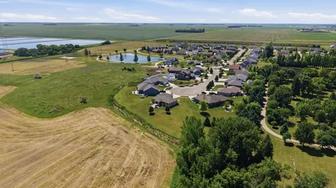 501 Willow Bend Circle Casselton ND 58012