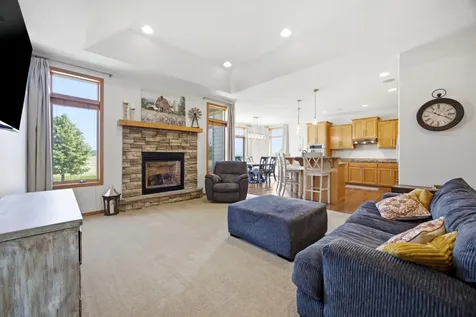501 Willow Bend Circle Casselton ND 58012
