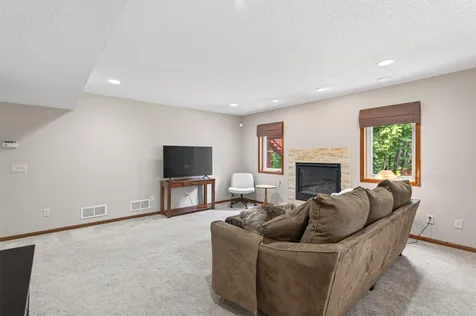 840 Bridle Creek Lane Jordan MN 55352