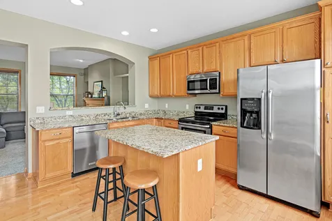 8304 Townsend Drive Eden Prairie MN 55344