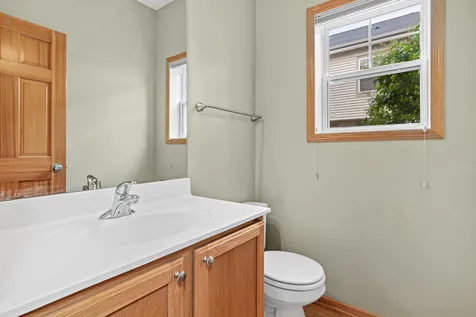 8304 Townsend Drive Eden Prairie MN 55344