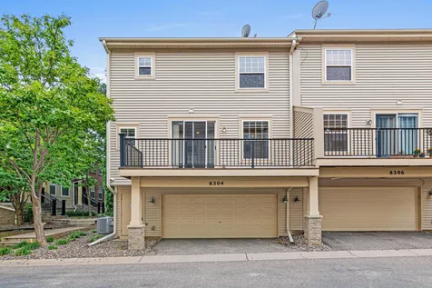 8304 Townsend Drive Eden Prairie MN 55344
