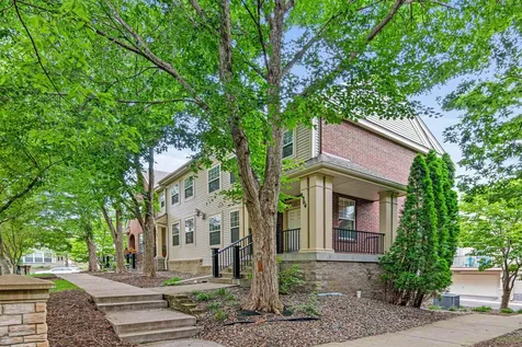 8304 Townsend Drive Eden Prairie MN 55344