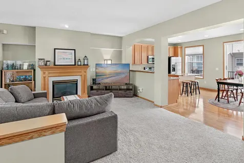 8304 Townsend Drive Eden Prairie MN 55344