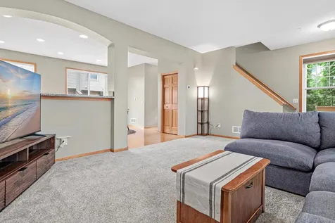 8304 Townsend Drive Eden Prairie MN 55344