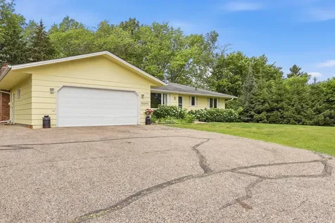 15590 Ridgemont Avenue SE Prior Lake MN 55372