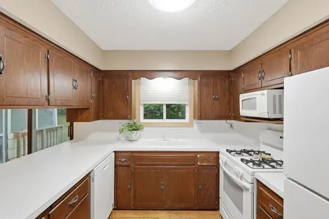 15590 Ridgemont Avenue SE Prior Lake MN 55372