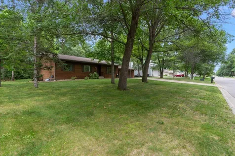 2009 Crestview Lane Brainerd MN 56401