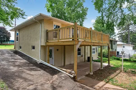 725 49th Avenue NE Columbia Heights MN 55421