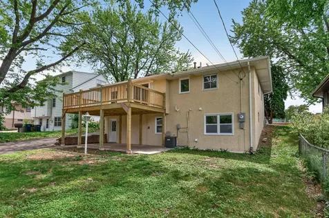 725 49th Avenue NE Columbia Heights MN 55421
