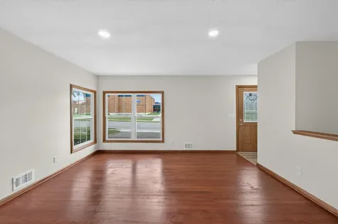 725 49th Avenue NE Columbia Heights MN 55421