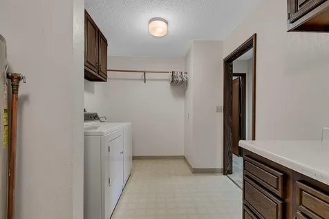 230 5th Avenue N Saint Cloud MN 56303