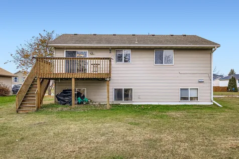 9982 Park Place Drive Monticello MN 55362