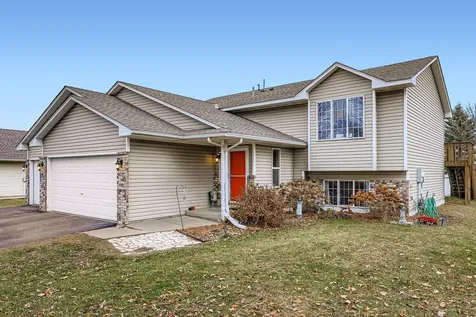 9982 Park Place Drive Monticello MN 55362