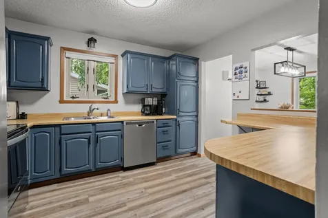3033 20th Street S Fargo ND 58103