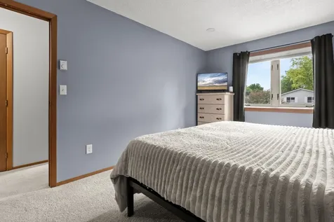 3033 20th Street S Fargo ND 58103