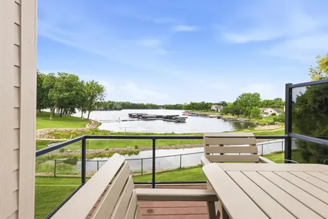 3647 Crystal Bay Lane NW Prior Lake MN 55372