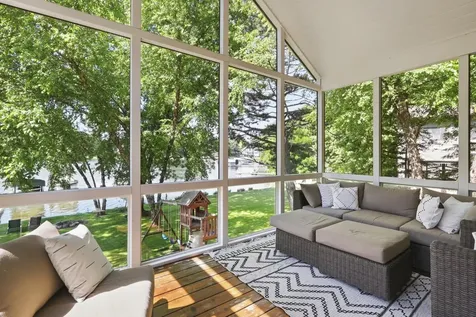 9247 Lake Riley Boulevard Chanhassen MN 55317
