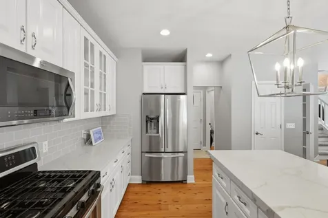 9247 Lake Riley Boulevard Chanhassen MN 55317