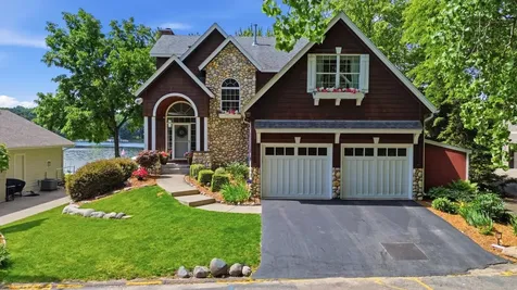 9247 Lake Riley Boulevard Chanhassen MN 55317