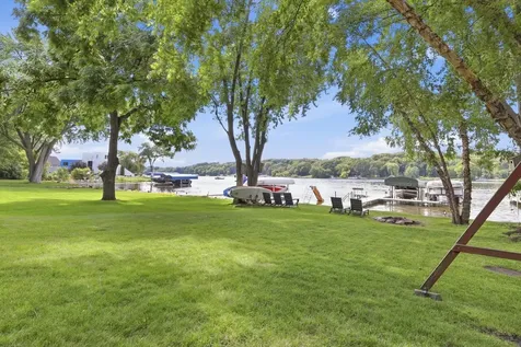 9247 Lake Riley Boulevard Chanhassen MN 55317