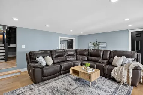 3710 Crestwood Drive NE Alexandria MN 56308