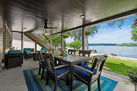 920 Pershing Circle Burnsville MN 55306