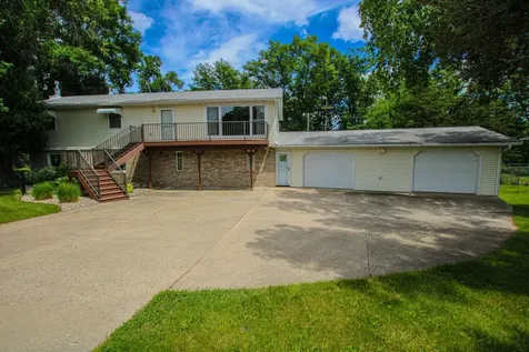 8691 County Road 11 NE Alexandria MN 56308