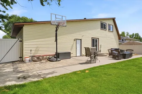 6575 Crosby Avenue Inver Grove Heights MN 55076