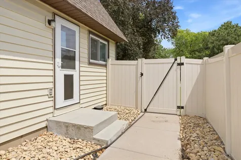 6575 Crosby Avenue Inver Grove Heights MN 55076