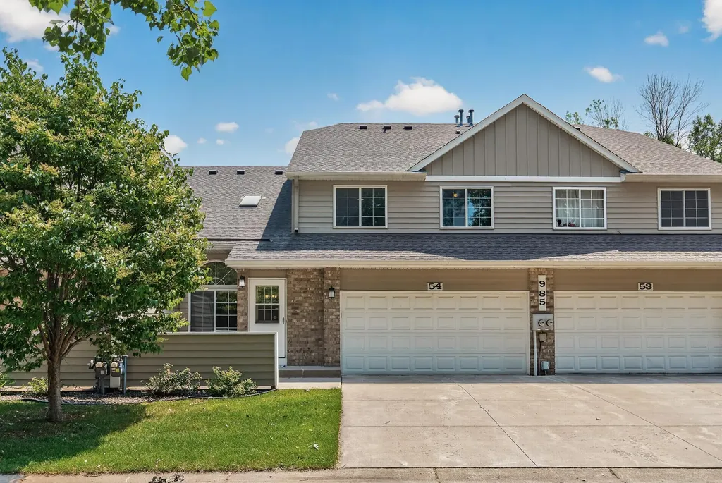 985 106th Lane NW Coon Rapids MN 55433