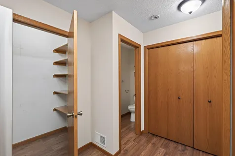 985 106th Lane NW Coon Rapids MN 55433