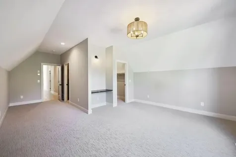 3061 Lake Shore Boulevard Minnetonka MN 55391