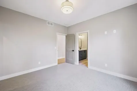 3061 Lake Shore Boulevard Minnetonka MN 55391
