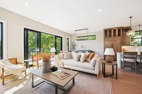3061 Lake Shore Boulevard Minnetonka MN 55391