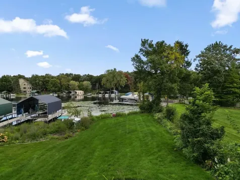 3061 Lake Shore Boulevard Minnetonka MN 55391