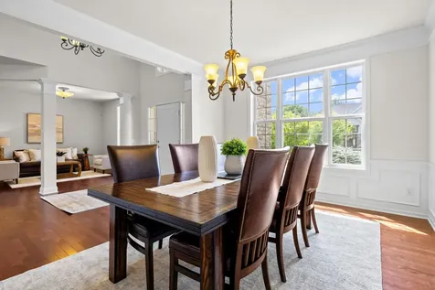 2550 Arrowhead Lane Chanhassen MN 55317