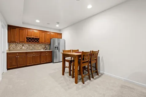 2550 Arrowhead Lane Chanhassen MN 55317