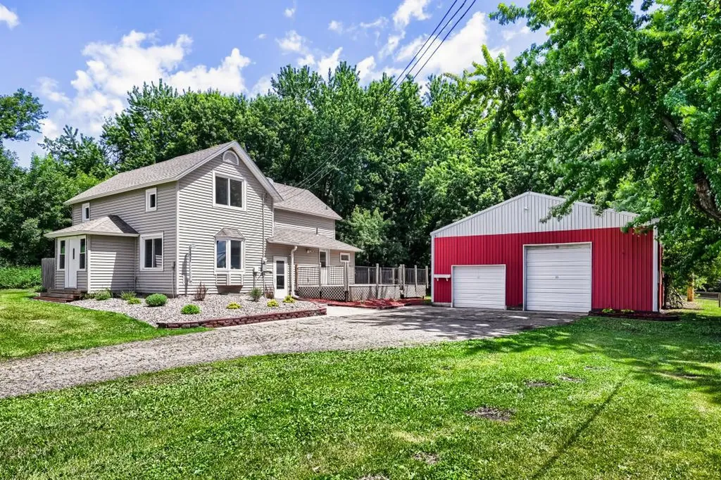 23820 Main Street Hampton MN 55031