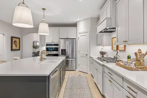 4023 Arbor Drive Woodbury MN 55129