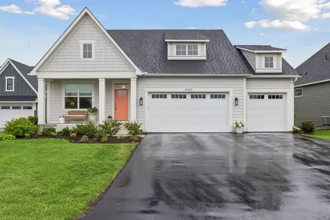 4023 Arbor Drive Woodbury MN 55129