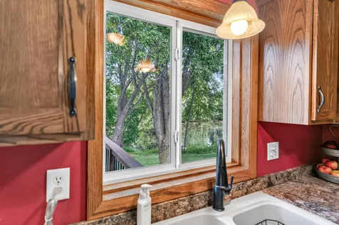 880 Pearl View Drive Sauk Rapids MN 56379