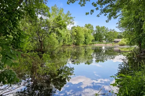 880 Pearl View Drive Sauk Rapids MN 56379