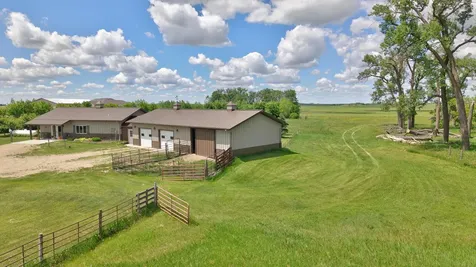 3843 113th Avenue SE Valley City ND 58072