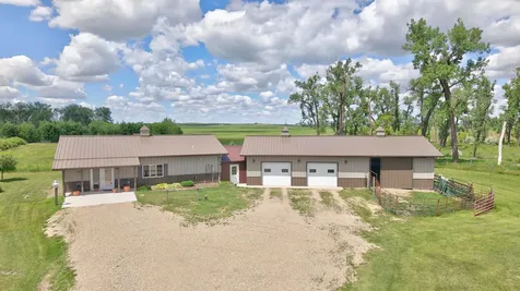 3843 113th Avenue SE Valley City ND 58072