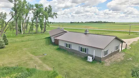3843 113th Avenue SE Valley City ND 58072