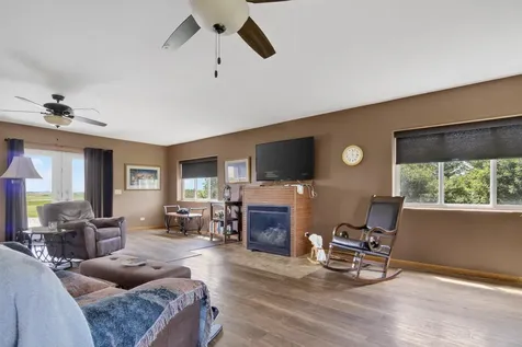3843 113th Avenue SE Valley City ND 58072