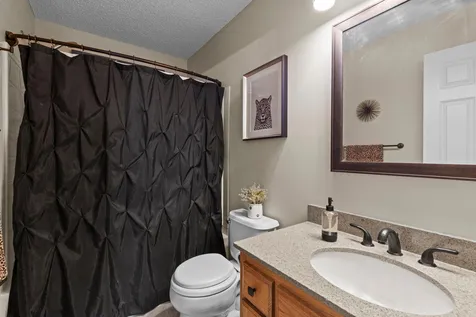 8374 Cedarview Circle Savage MN 55378