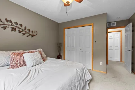8374 Cedarview Circle Savage MN 55378