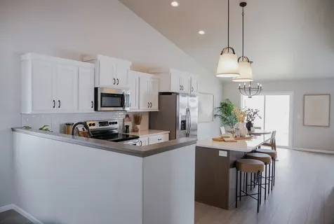 2507 37th Avenue S Moorhead MN 56560